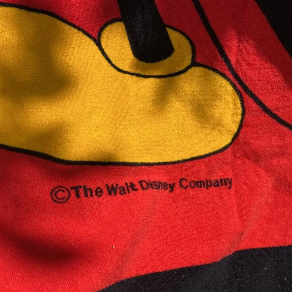 Vintage Sherry of Miami Beach Towel Mickey Mouse Disney Black Red Lake George NY